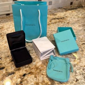 100% Authentic Tiffany & Co. necklace box, dust bag, tissue, gift box & bag!